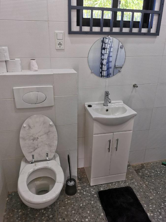 Tropical Appartement Paramaribo Bagian luar foto